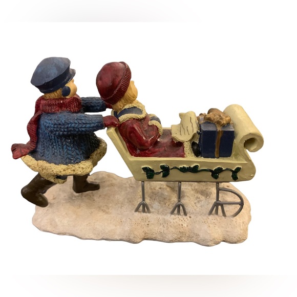 2 Sets Cracker Barrel Figurines Children Playing in Snow 4.25" High Detailed - Picture 5 of 9